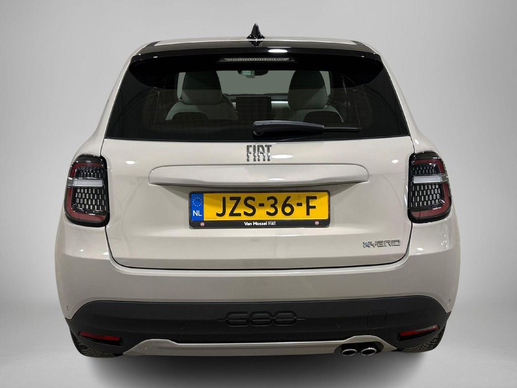 Fiat 600 1.2 Hybrid Icon 145pk, Stof, Gebruikt, Euro 6, 1199 cc