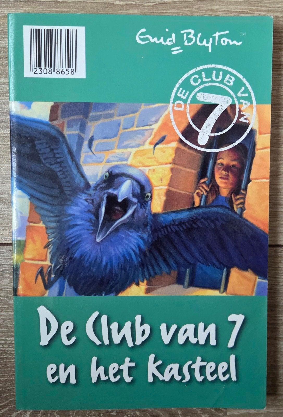 Enid Blyton - De club van 7 en het kasteel, Gelezen, Fictie algemeen, Ophalen of Verzenden, Enid Blyton