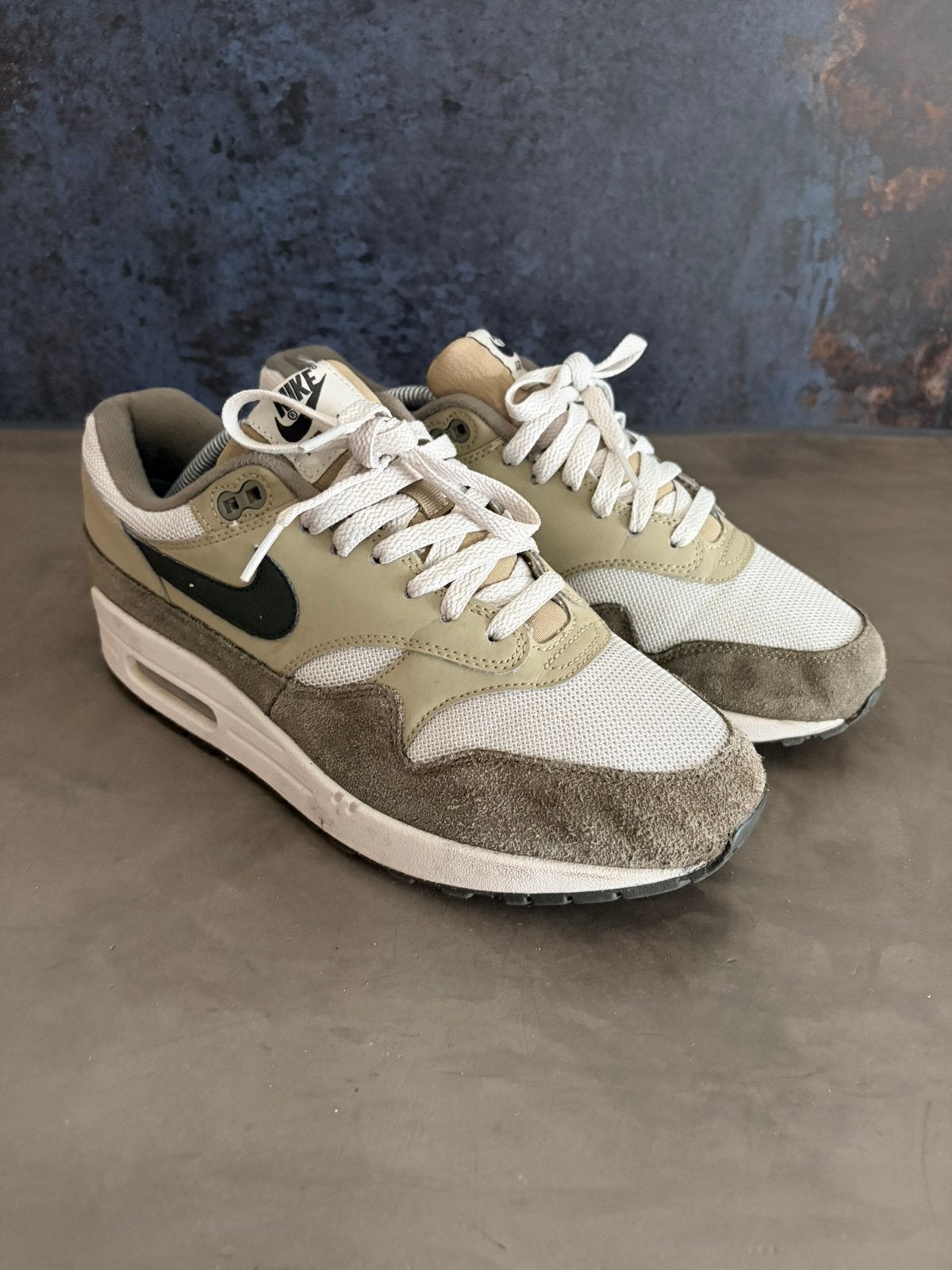Nike airmax one Olive Green, Kleding | Heren, Overige kleuren, Ophalen of Verzenden, Sneakers of Gympen, Zo goed als nieuw