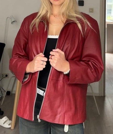 Burgundy Red Leather Jacket, Ophalen of Verzenden, Zo goed als nieuw, Maat 42/44 (L), Rood