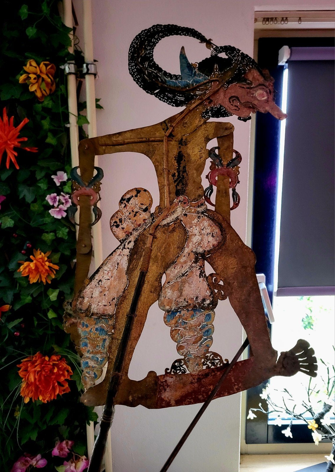 Authentieke Indonesische Wayang Kulit schaduwpoppen Java 20E, Natuurlijk materiaal, Beige, Ophalen of Verzenden, Indonesië