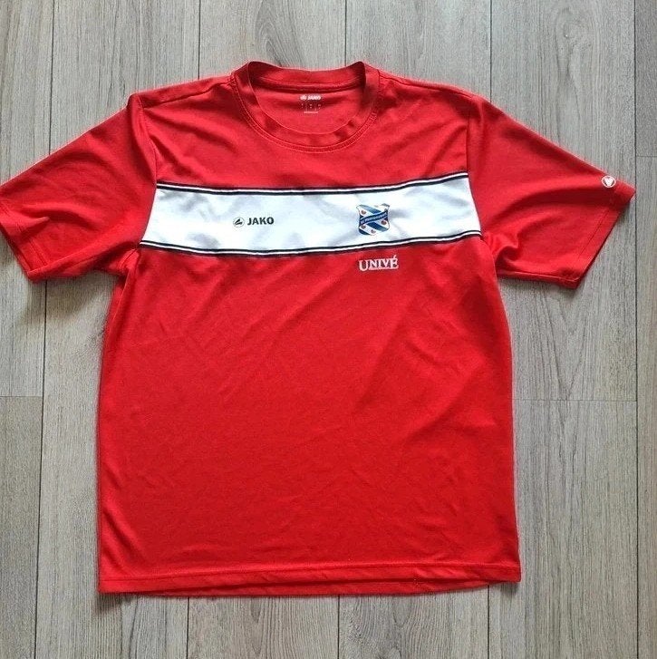 Jako SC Heerenveen voetbalshirt rood maat L, Sport en Fitness, Maat L, Ophalen of Verzenden, Zo goed als nieuw, Shirt