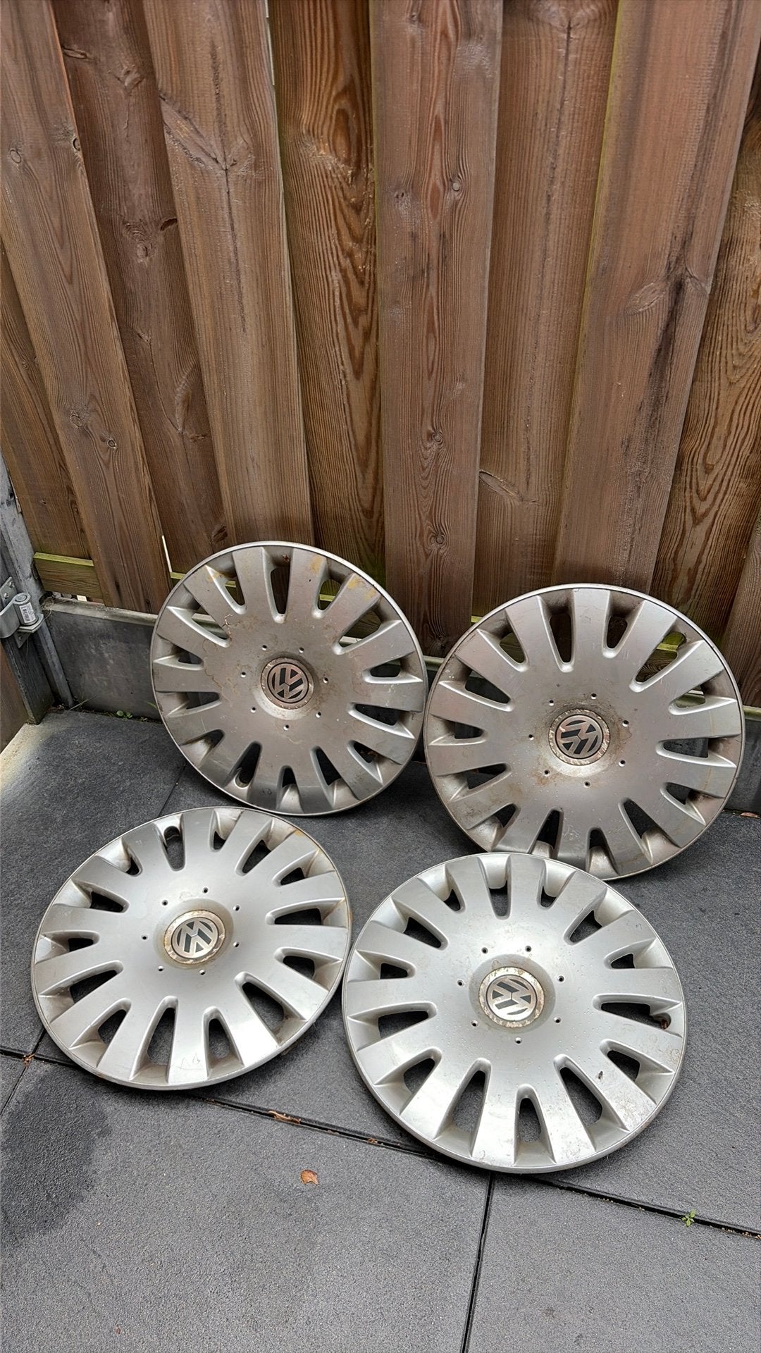 Volkswagen vw wieldoppen 16 inch, Ophalen of Verzenden, Zo goed als nieuw