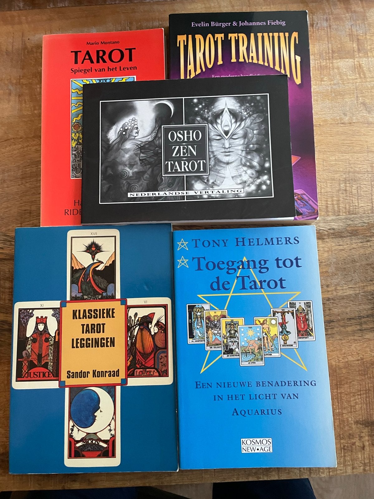 5 Tarot Boeken, Boeken, Ophalen, Zo goed als nieuw, Tarot of Kaarten leggen, Achtergrond en Informatie