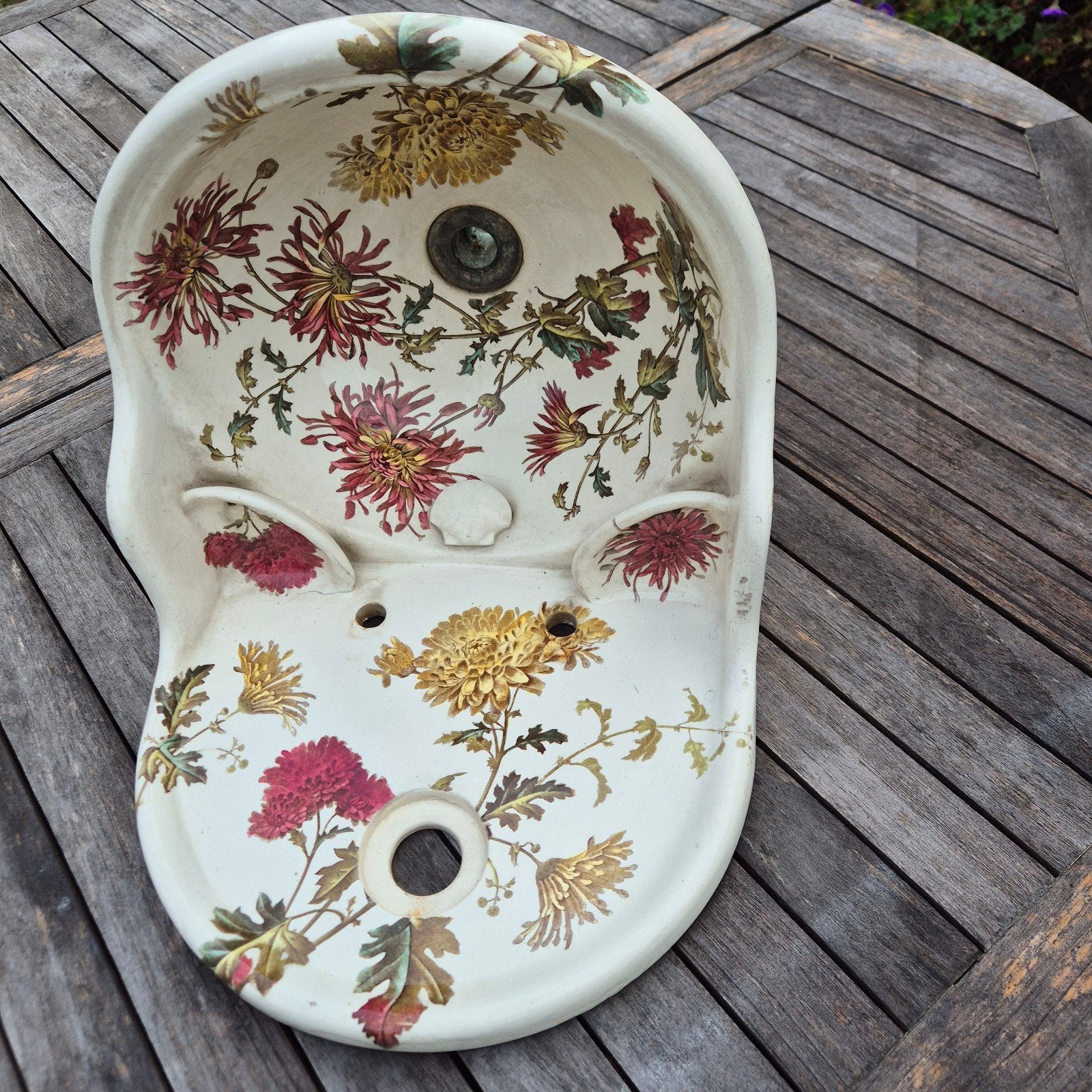 Antiek Victoriaans fonteintje multi color bloemen Engels, Ophalen