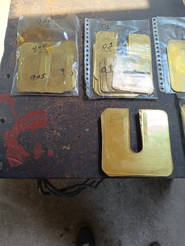 Afpelbare messing vulplaten (shims)diverse afmetingen, Ophalen, Koper of Messing
