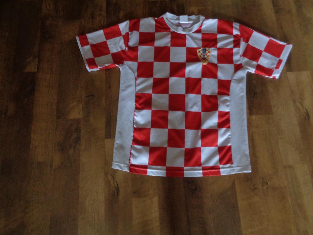 KROATIE shirt maat M  (PRSO), Maat XS of kleiner, Verzenden, Shirt