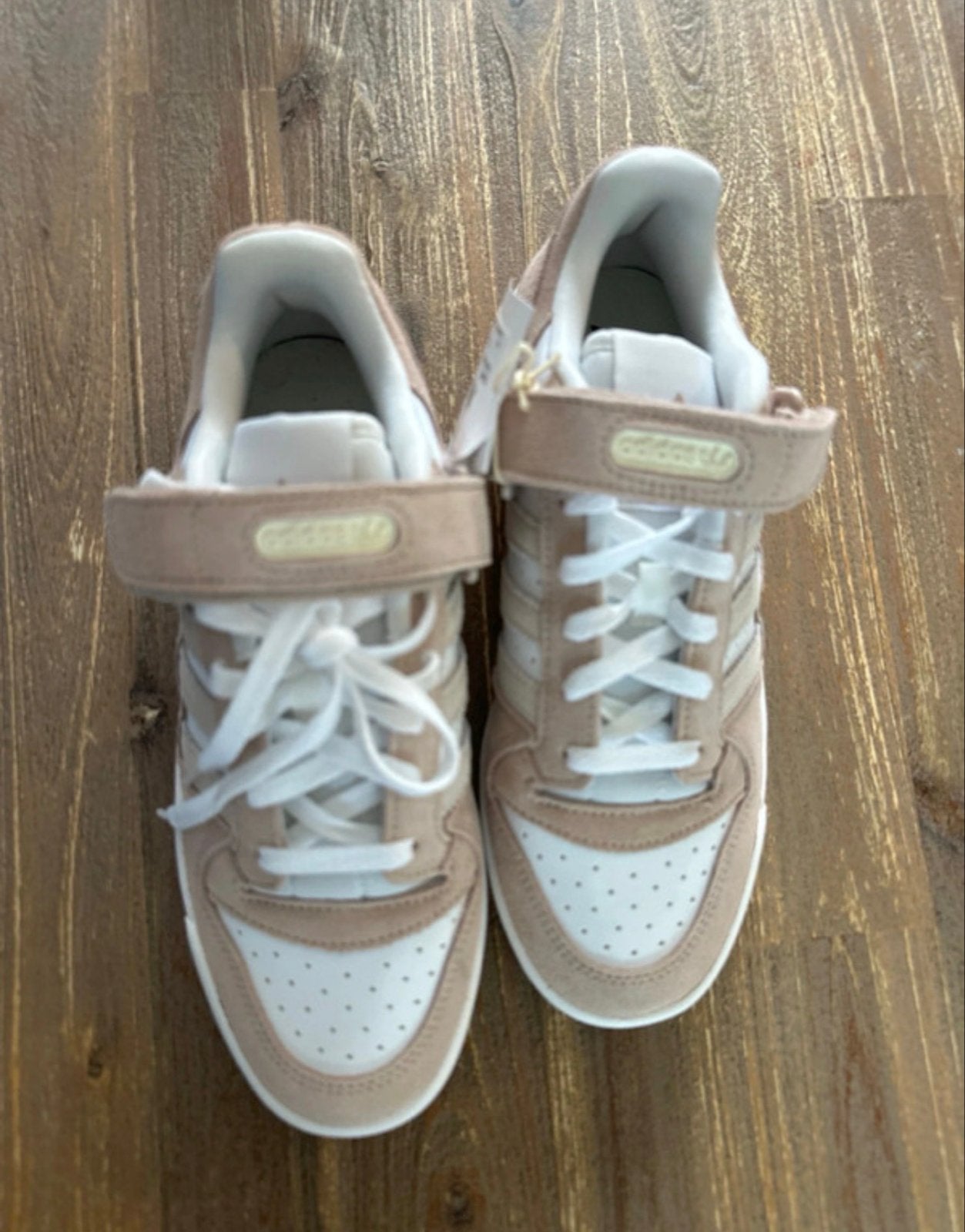 Nieuwe Adidas Forum Low W sneakers - Maat 40, Kleding | Dames, Ophalen of Verzenden, Nieuw, Beige, Sneakers of Gympen