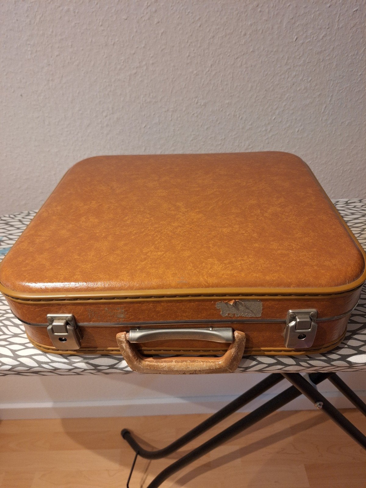 vintage KLM koffertje, Ophalen of Verzenden, Gebruikt, Overige materialen