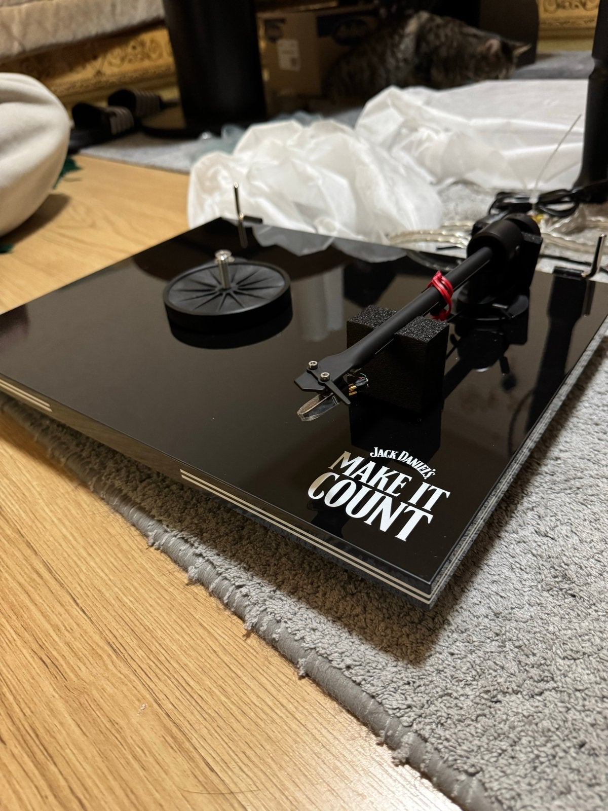 Zeldzame Pro-Ject Platenspeler Jack Daniel's Ed - Gloednieuw, Audio, Tv en Foto, Platenspelers, Nieuw, Platenspeler, Ophalen, Overige merken