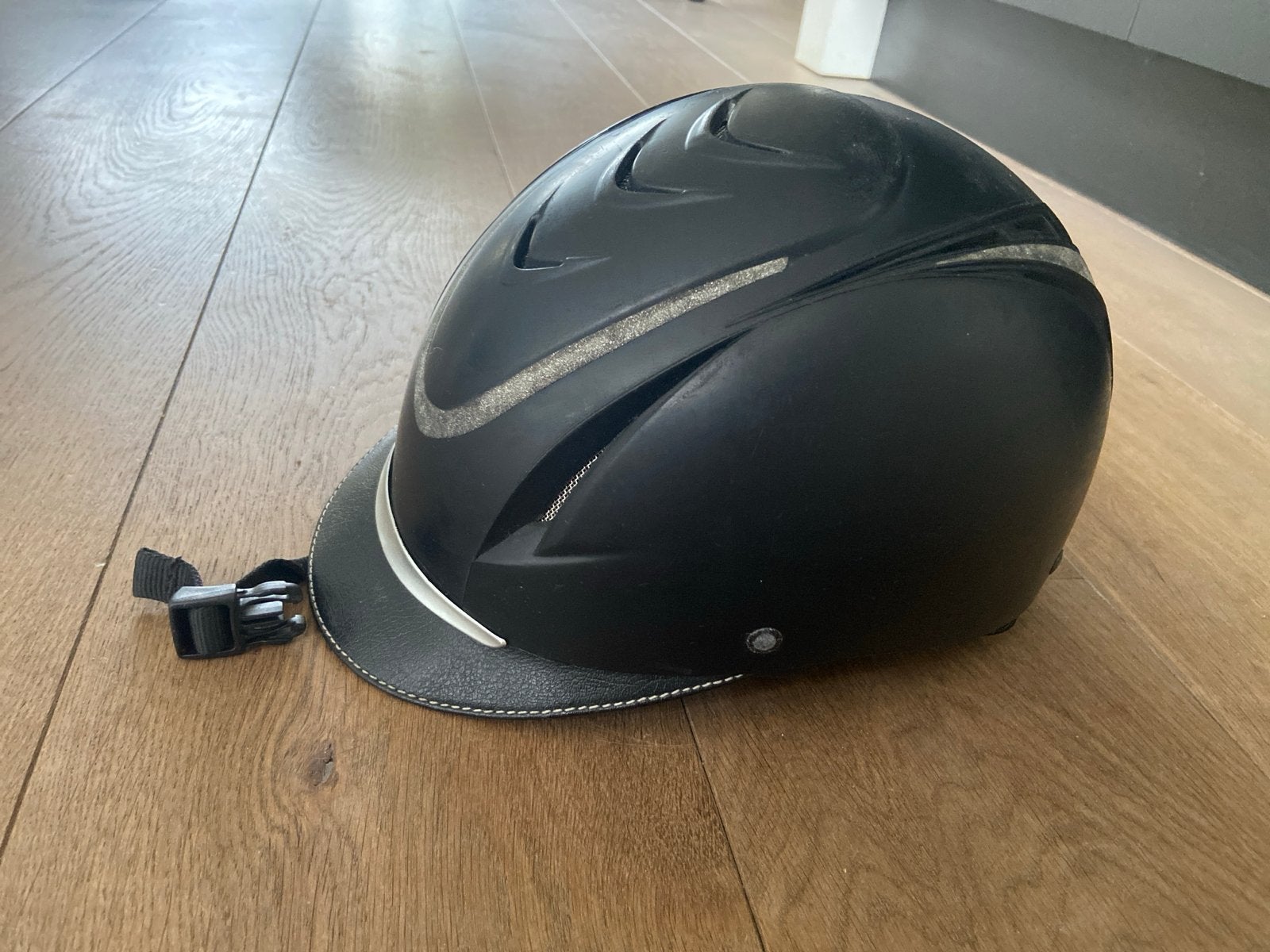 Harry’s horse cap kind, Ophalen, Gebruikt, Dressuur