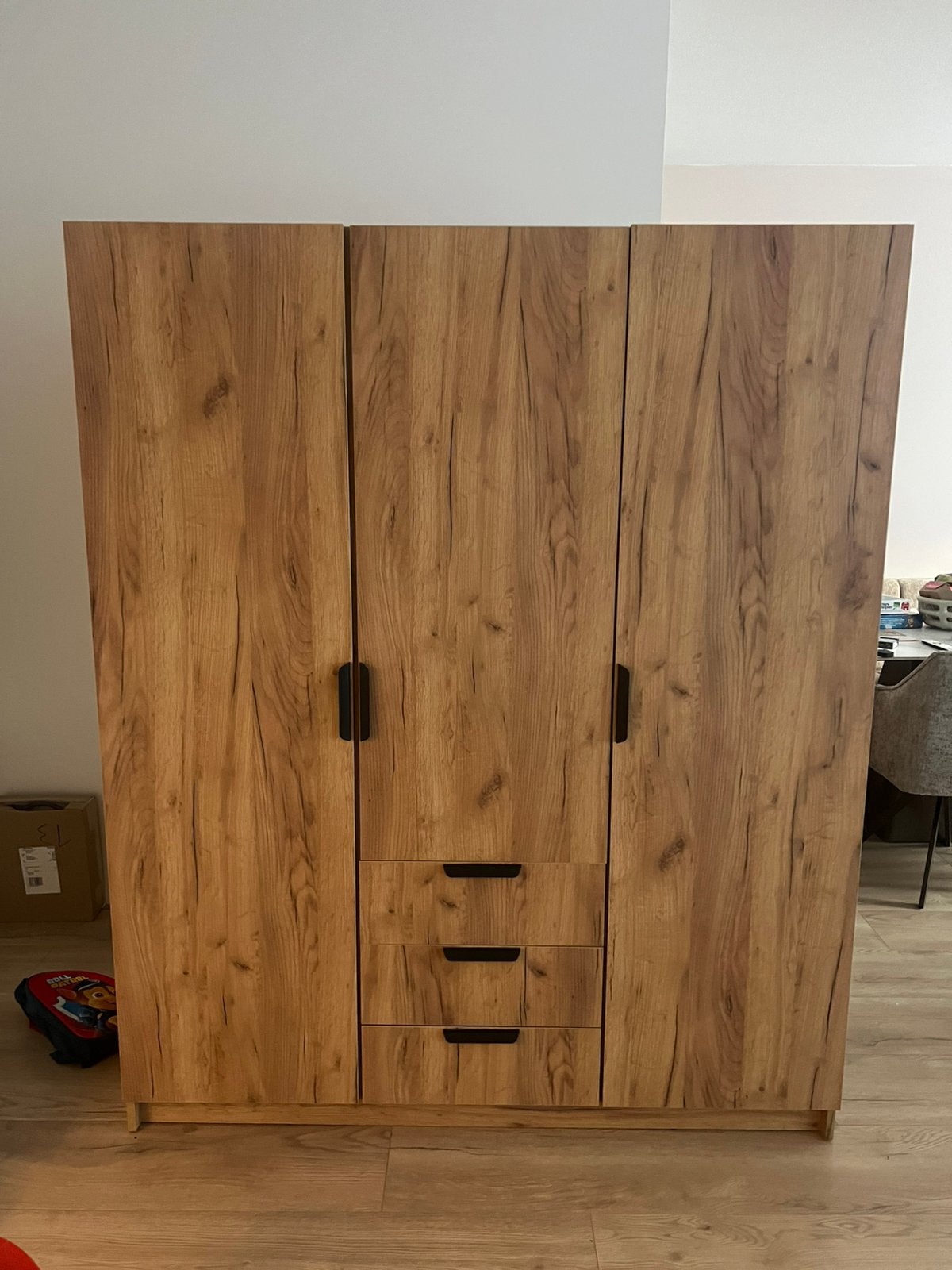 Kleding kast, zwaar hout!, Ophalen, Zo goed als nieuw, 50 tot 75 cm, 150 tot 200 cm