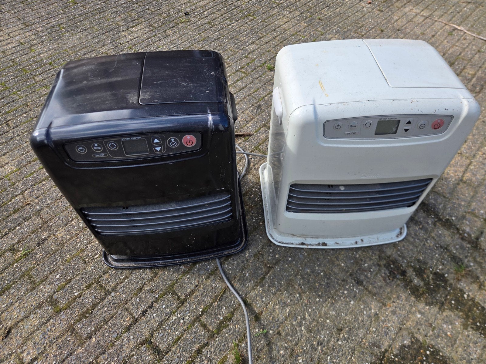 2 Qlima laserkachels op petroleum, onderhoud nodig, Ophalen
