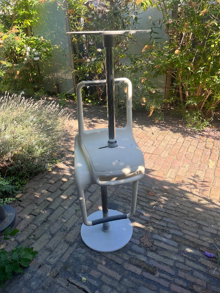 1x Noon Archivolto barkruk door Segis geproduceert, Ophalen, Gebruikt, 60 tot 90 cm, Met voetsteun