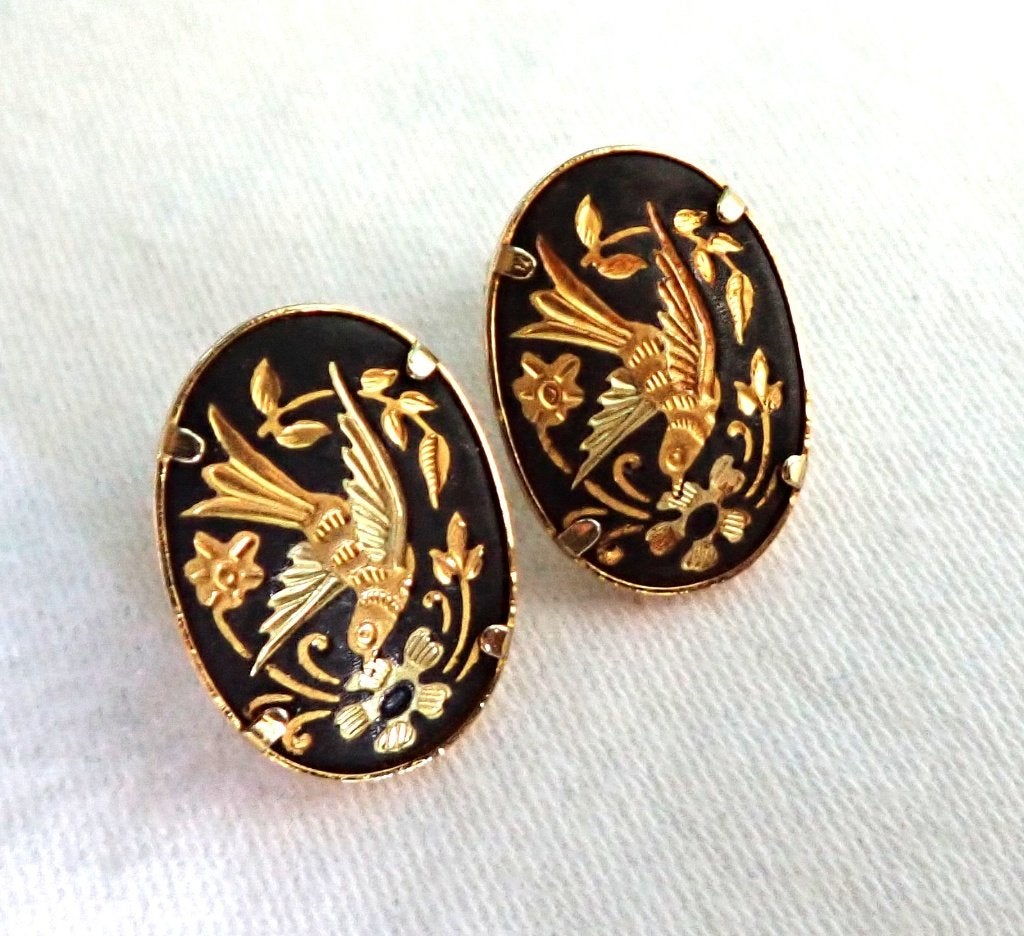 Mooie Damascene oorbellen met Gouden Vogels en Bloemen, Sieraden, Tassen en Uiterlijk, Overige materialen, Verzenden, Zwart, Zo goed als nieuw