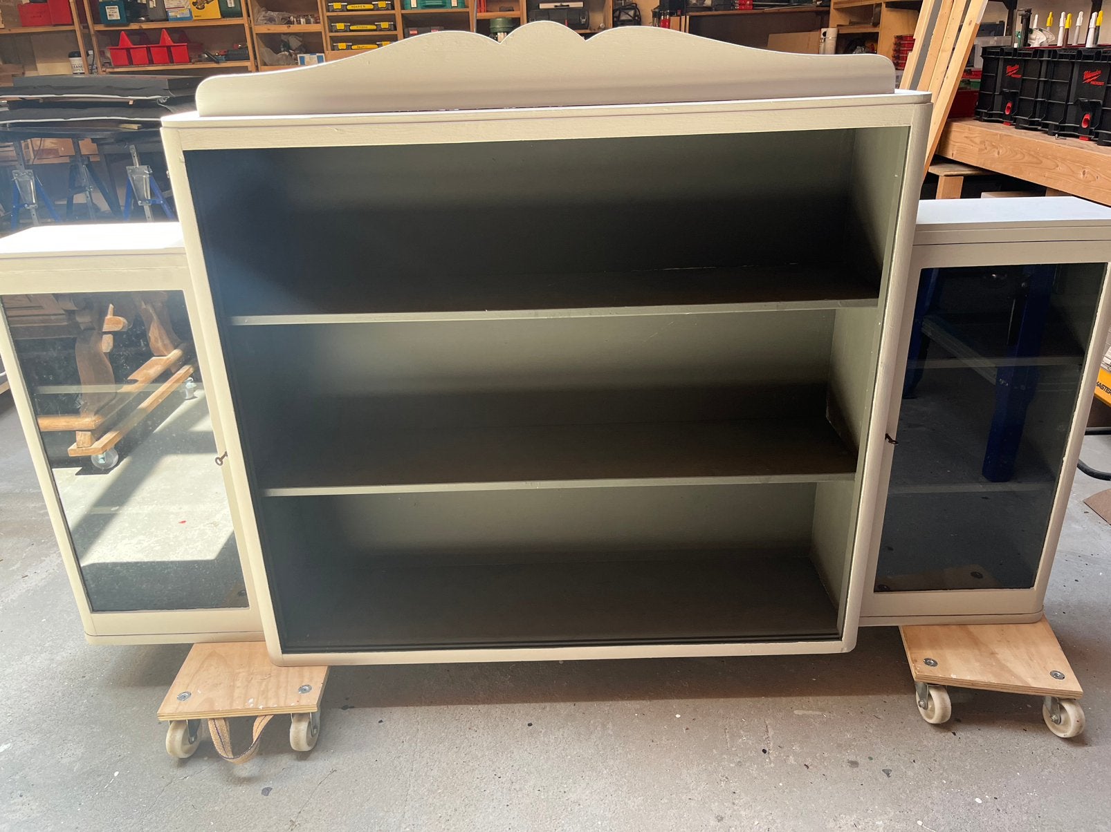 Oude kast, Ophalen