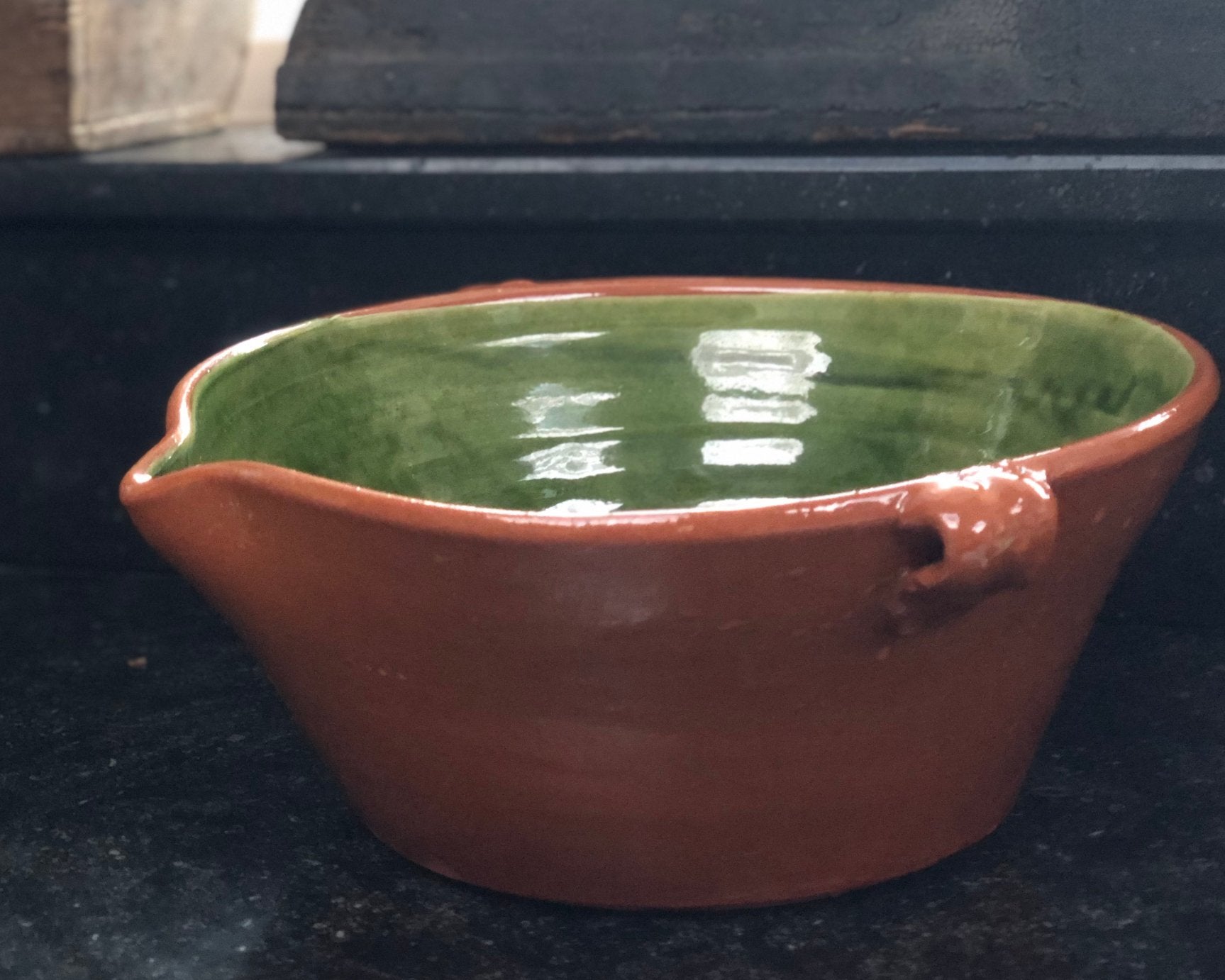 Geglazuurde tuit kom aardewerk landelijk, Antiek en Kunst, Curiosa en Brocante, Ophalen of Verzenden