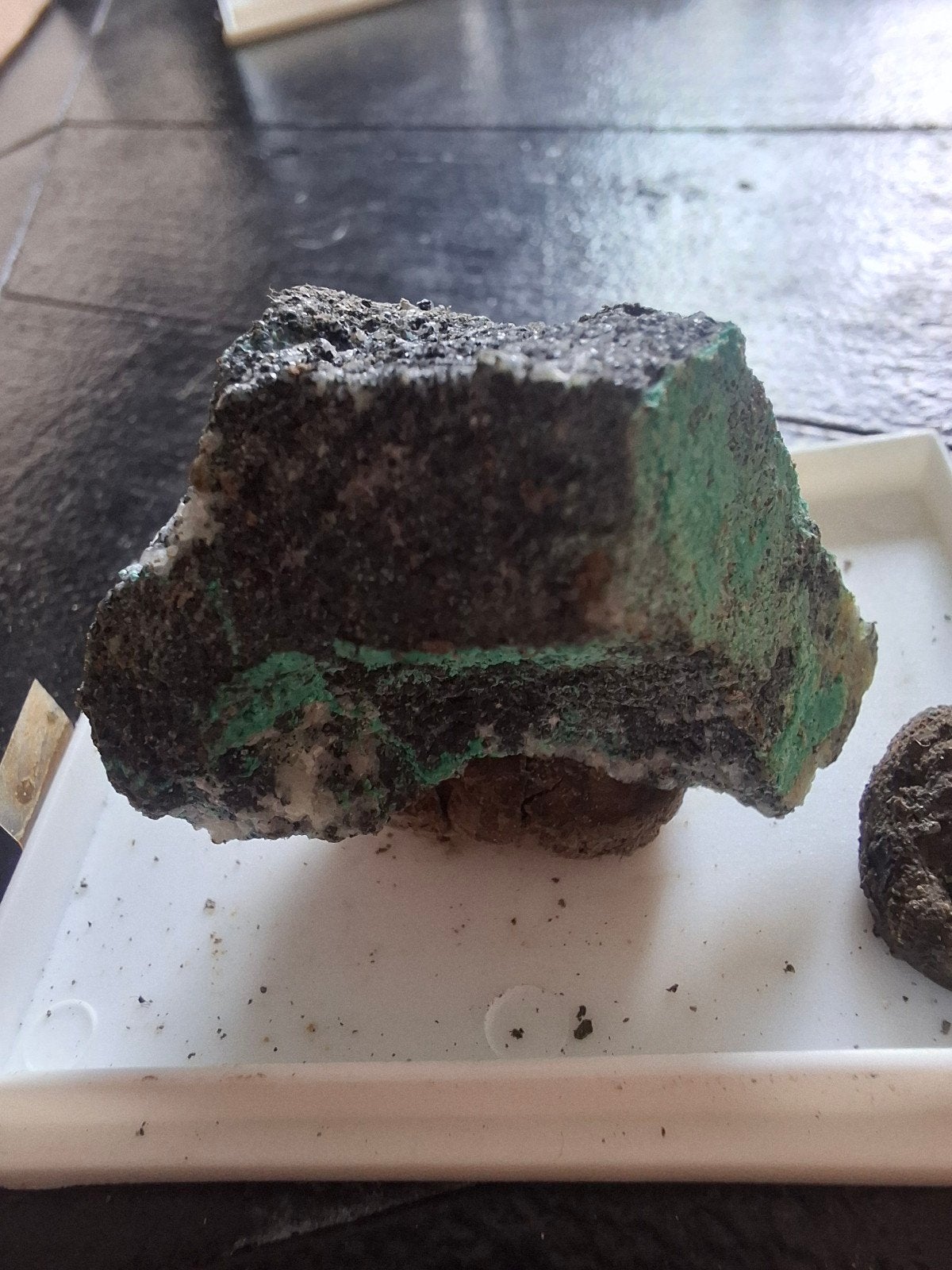 Malachiet – Cap Garonne Var Frankrijk – oud mineraalspecimen, Ophalen of Verzenden, Mineraal