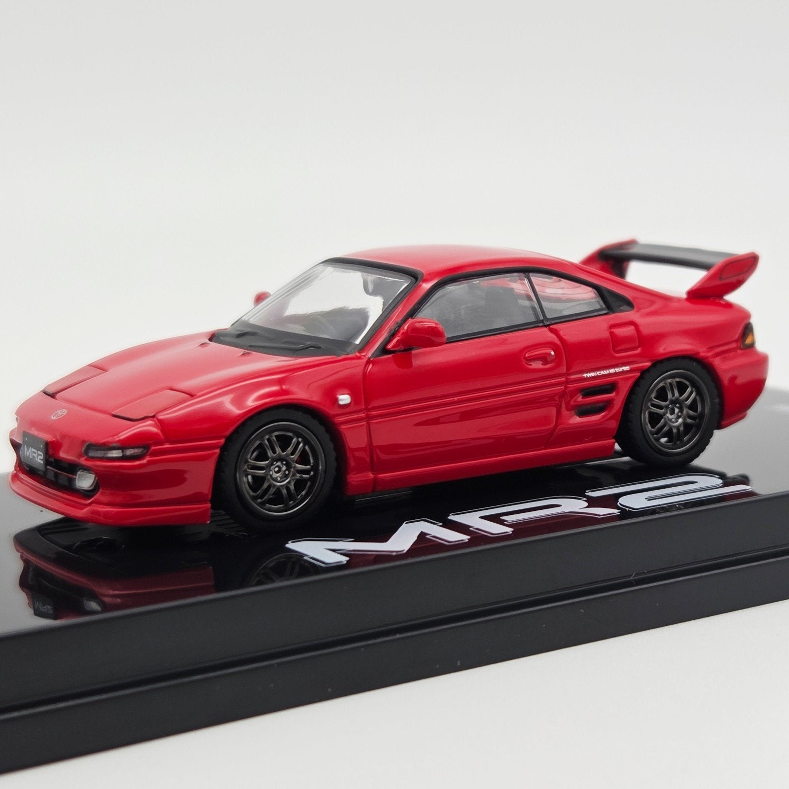 Inno64 – Toyota MR2 (SW20), red
Zeer gedetailleerd model
Gel, Mymodelcar@outlook.com, Auto, Ophalen of Verzenden, Inno64