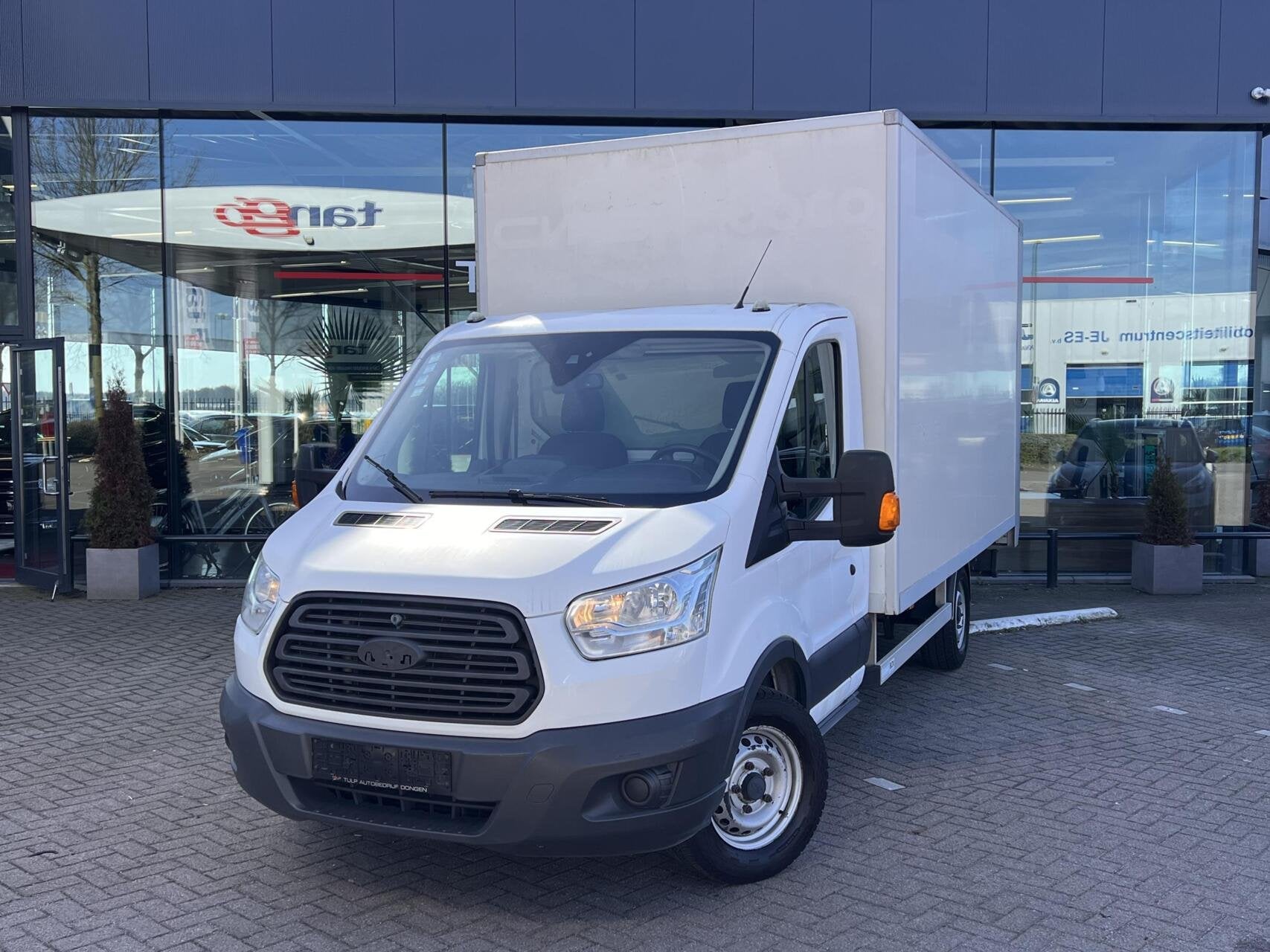 Ford Transit 350 2.2 TDCI L4 Ambiente, Auto's, Bestelauto's, Euro 5, Stof, Gebruikt, 4 cilinders
