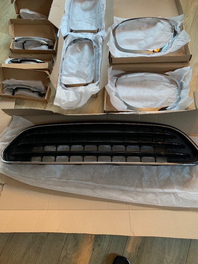Mini countryman onderdelen chroom grill lijsten als nieuw, Ophalen, Gebruikt, Mini