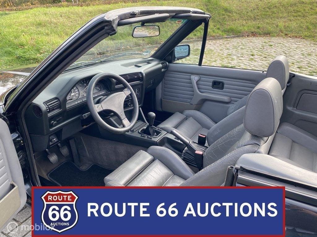 BMW 318i Cabriolet | 1991 | Route 66 Auctions, Auto's, Overige carrosserieën, Zwart, Bedrijf, Handgeschakeld