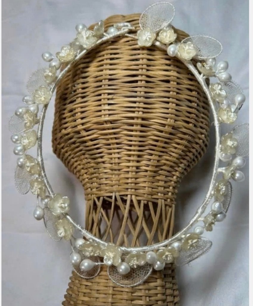 Antieke Wassen Tule tiara, heel mooi gebleven, Ophalen of Verzenden, Dames