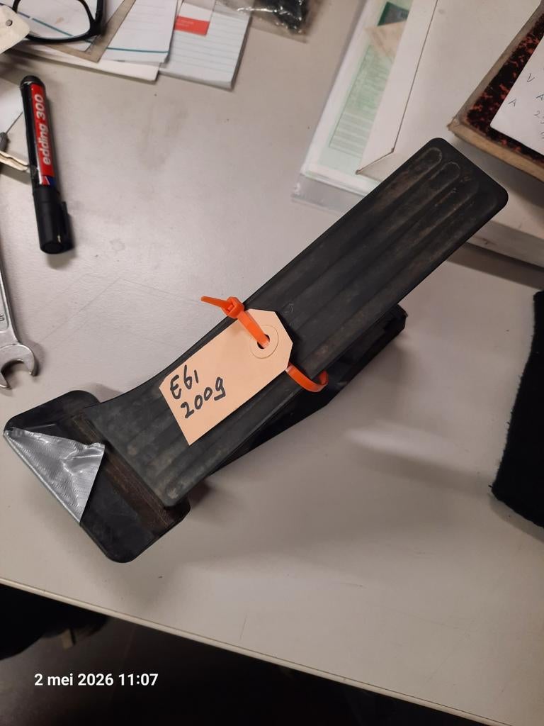 Gaspedaal BMW E60 E61 E90 enz enz, Auto diversen, Auto-accessoires, Ophalen of Verzenden