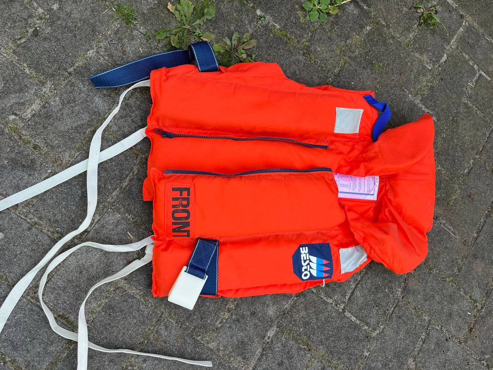 Besto Survival Reddingsvest - Maat M 2 stuks, Ophalen of Verzenden, Gebruikt, Overige typen
