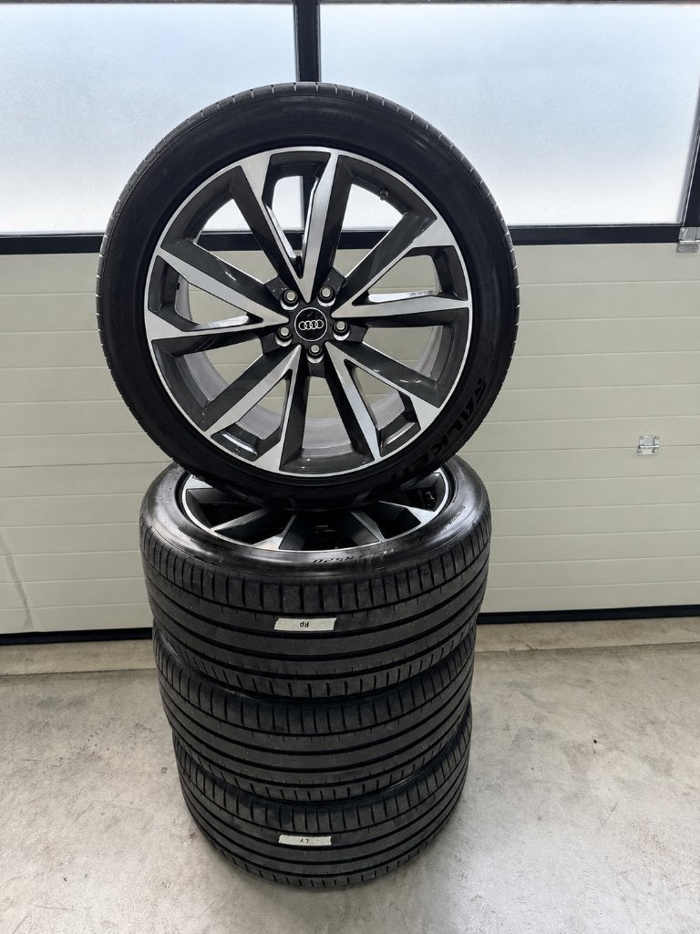 Audi Q7 SQ7 zomerbanden origineel 285/40 R21 ZGAN, Ophalen, Gebruikt, 285 mm, Geen@geen.nl