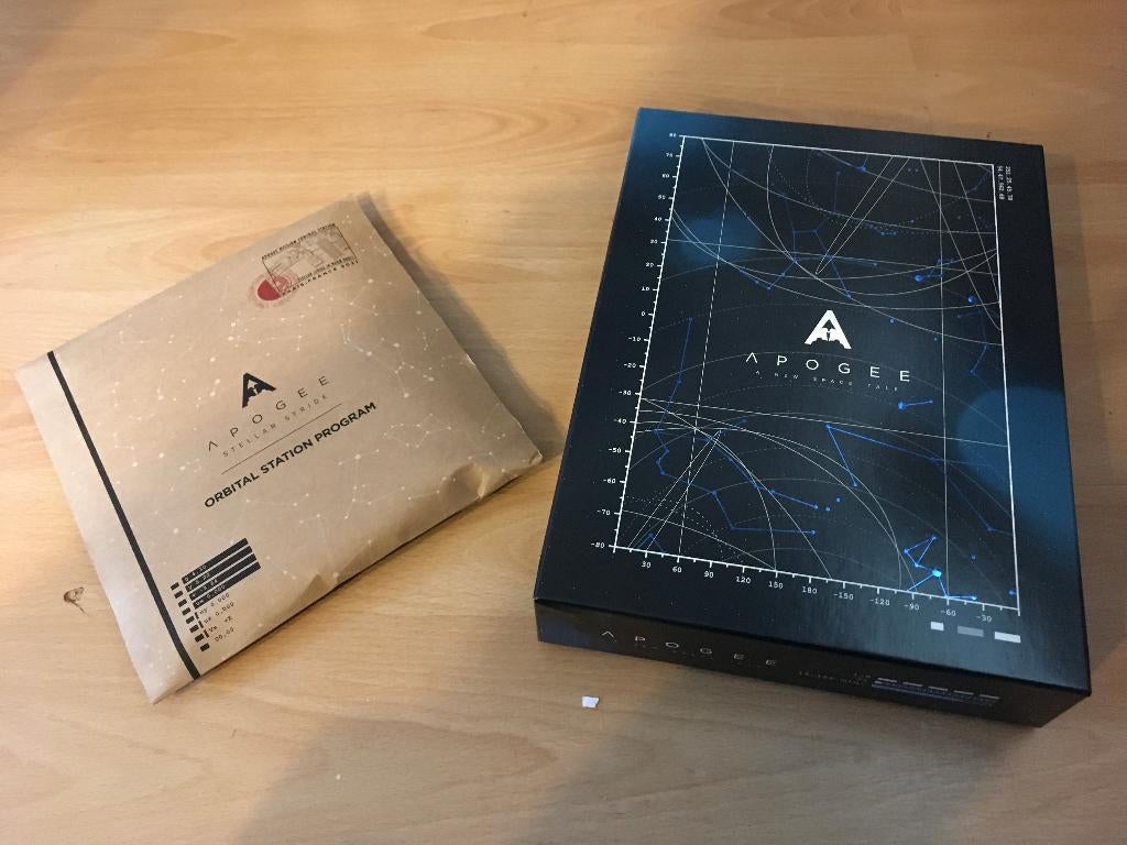 Apogee (kickstarter), Drie of vier spelers, Ophalen of Verzenden, Zo goed als nieuw