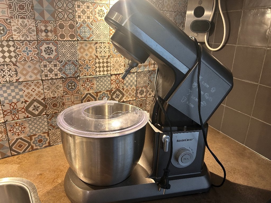 Keukenmachine-kneedmachine, Huis en Inrichting, Keuken | Keukenbenodigdheden, Ophalen, Zo goed als nieuw, Grijs