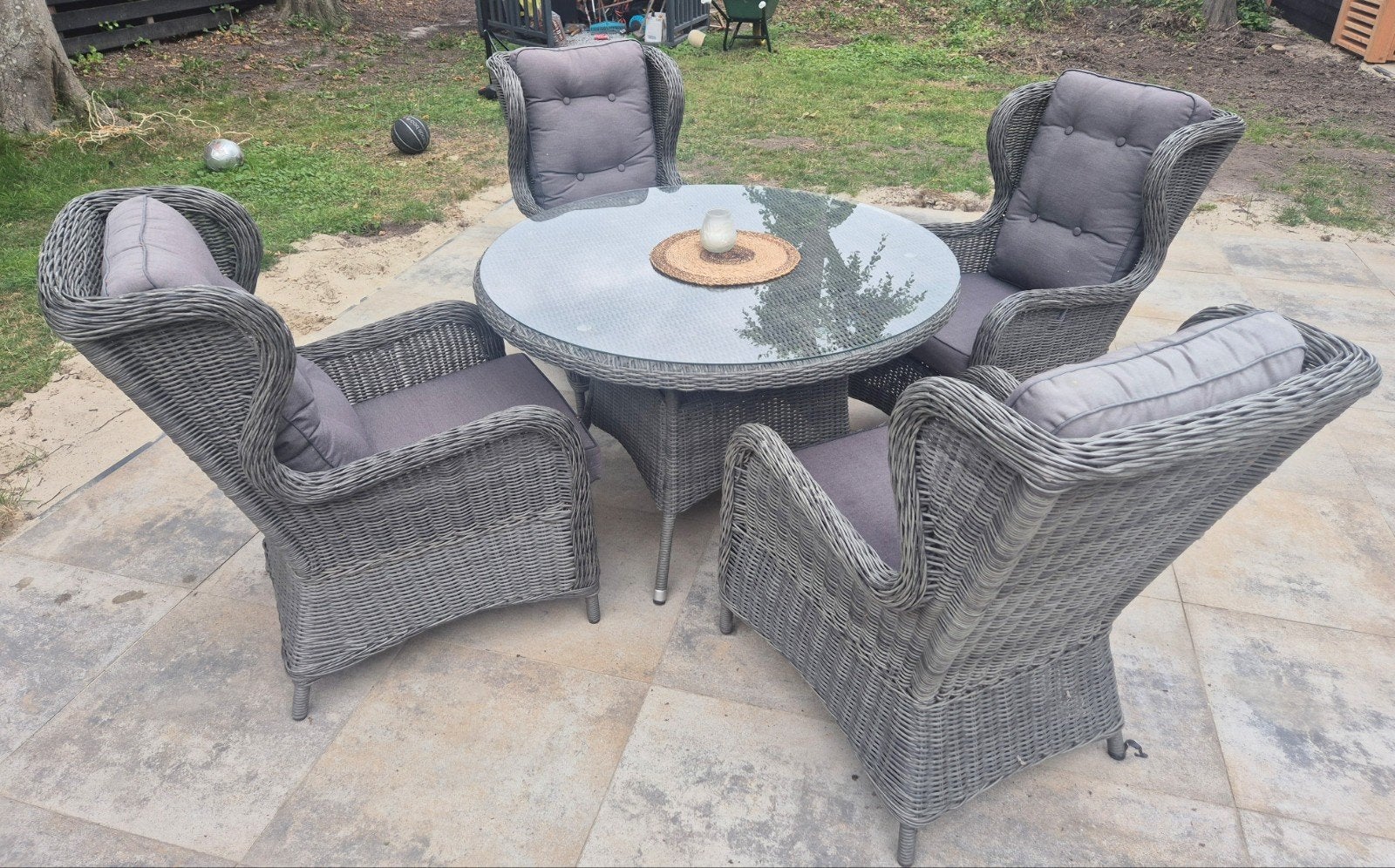Wicker tuinset met 4 stoelen en glazen tafel, Tuin en Terras, Tuinsets en Loungesets, Ophalen, 4 zitplaatsen, Gebruikt, Wicker