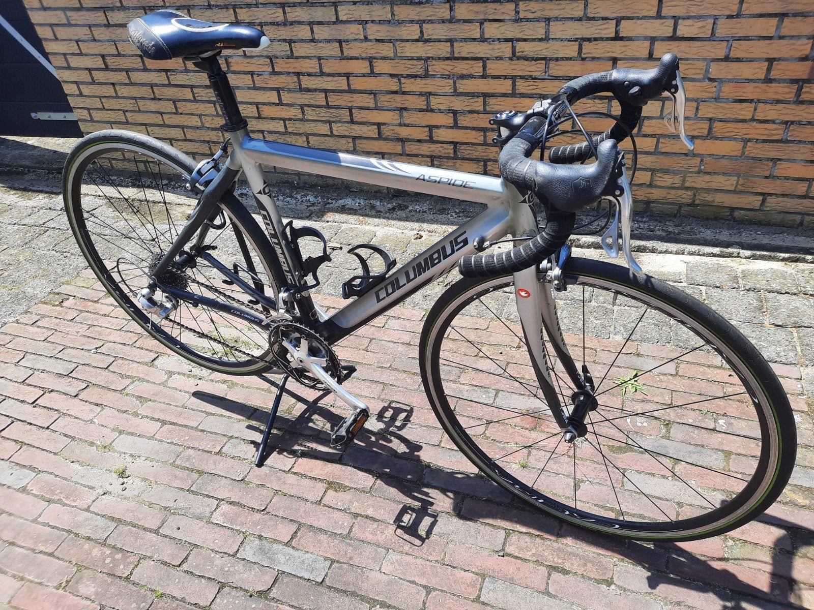 Hele Mooie Racefiets Nieuwstaat

Campagnolo afmontage Wielen, Ophalen of Verzenden, Zo goed als nieuw, Meer dan 20 versnellingen
