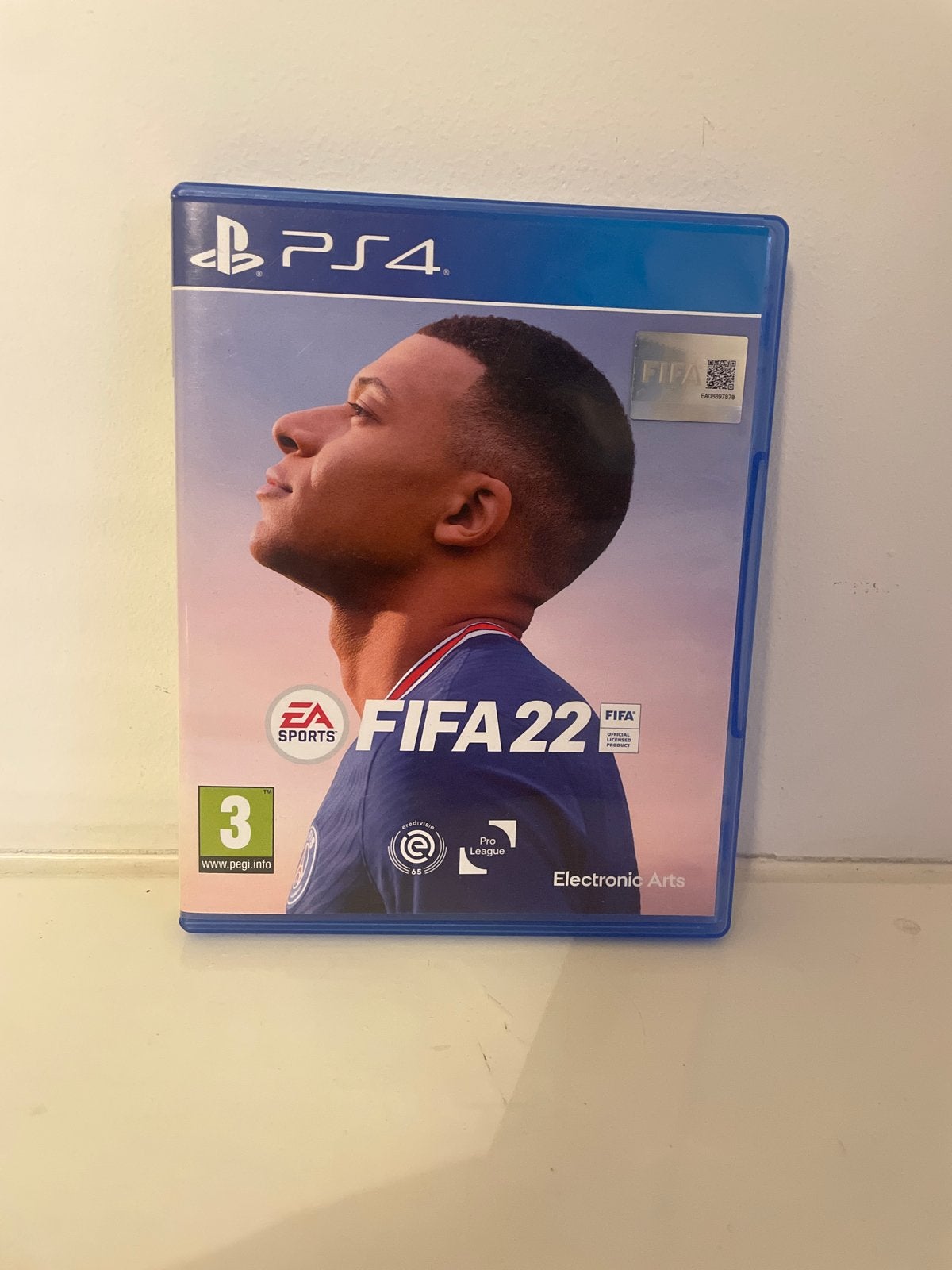 FIFA 22 voor PlayStation 4 - Zo goed als nieuw, Eén computer, Ophalen of Verzenden, Zo goed als nieuw, Sport
