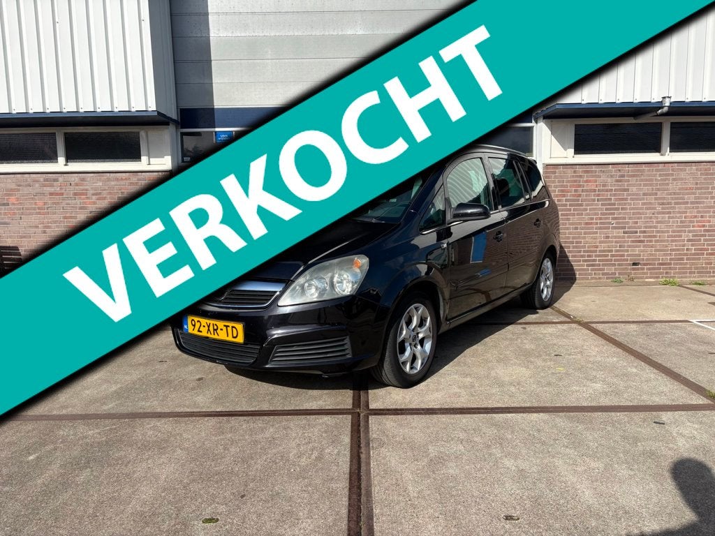 Opel Zafira 2.2 Cosmo, Auto's, Verwarmde buitenspiegels, Gebruikt, Overige carrosserieën, 150 pk