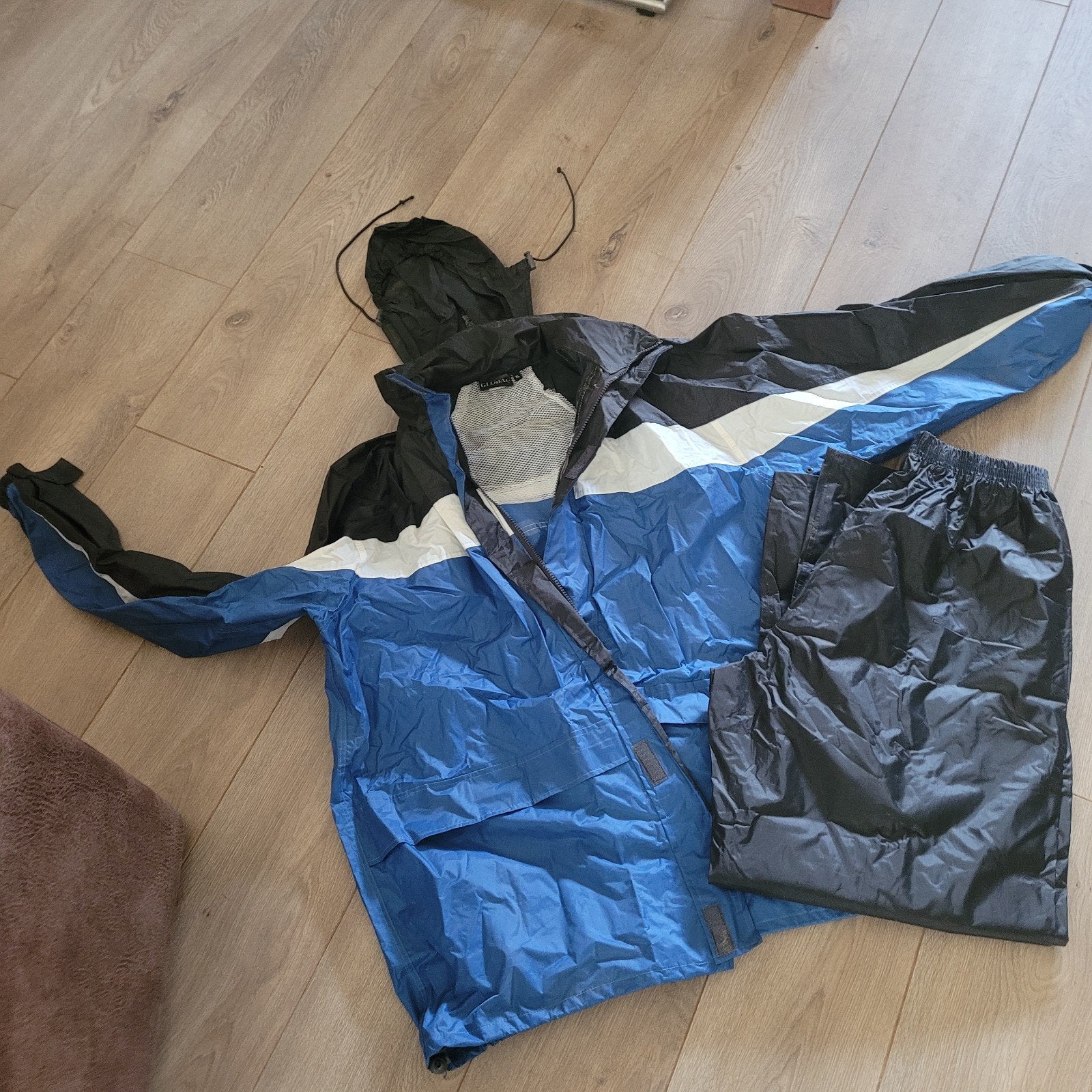 Regenpak ,broek en jas in tasje mt XL, Ophalen of Verzenden, Zo goed als nieuw, Regenpak
