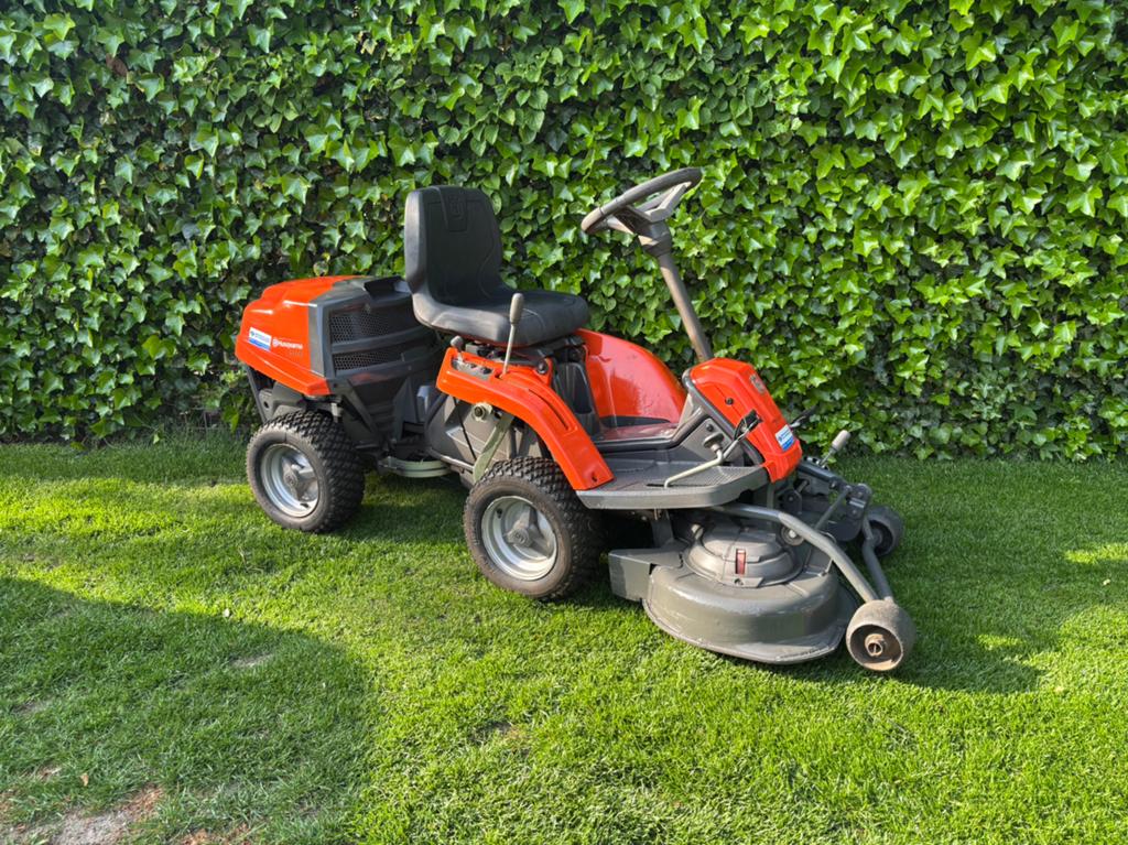 Zeer nette husqvarna r111b hydrostaat, Ophalen, Gebruikt, H, H
