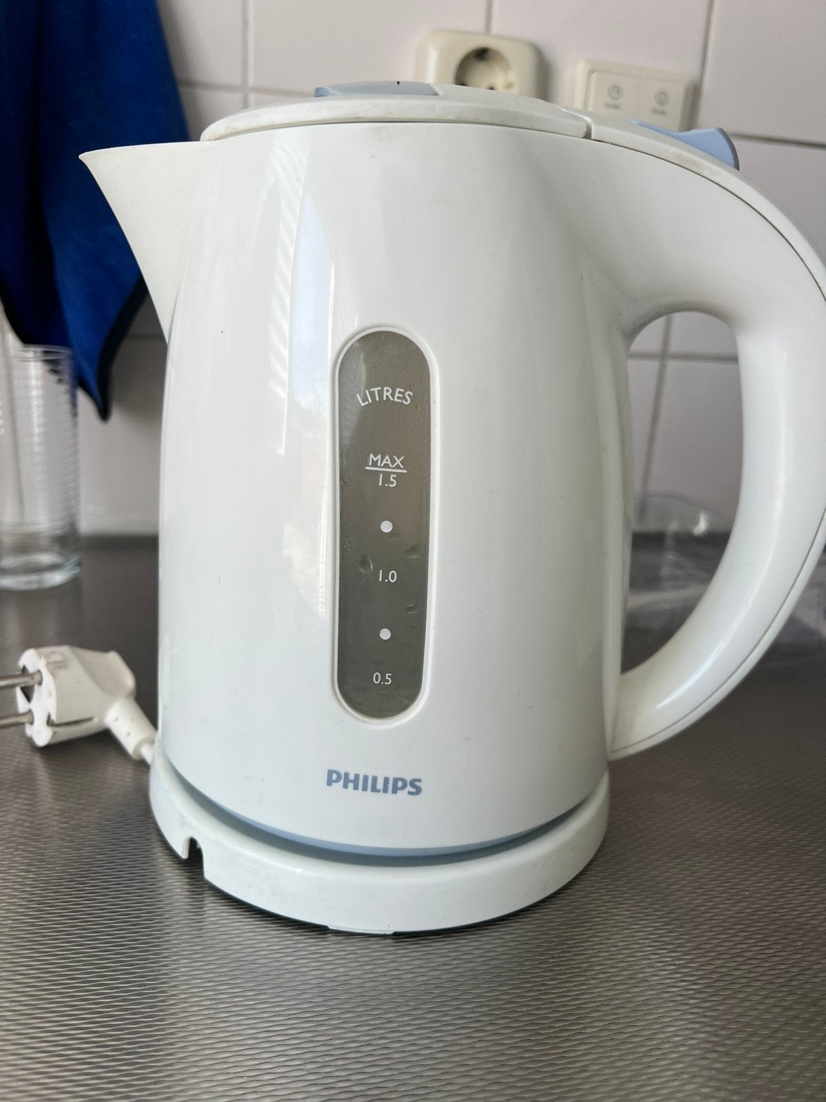 Waterkoker …ZGAN.(PHILIPS., Witgoed en Apparatuur, Waterkokers, 1 tot 2 liter, Ophalen of Verzenden, Zo goed als nieuw
