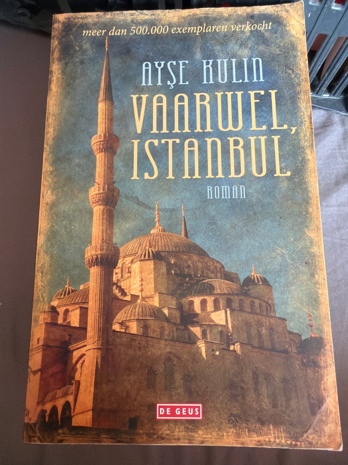 S1.   Ayse Kulin - Vaarwel, Istanbul, Boeken, Ophalen of Verzenden, Zo goed als nieuw, Ayse Kulin