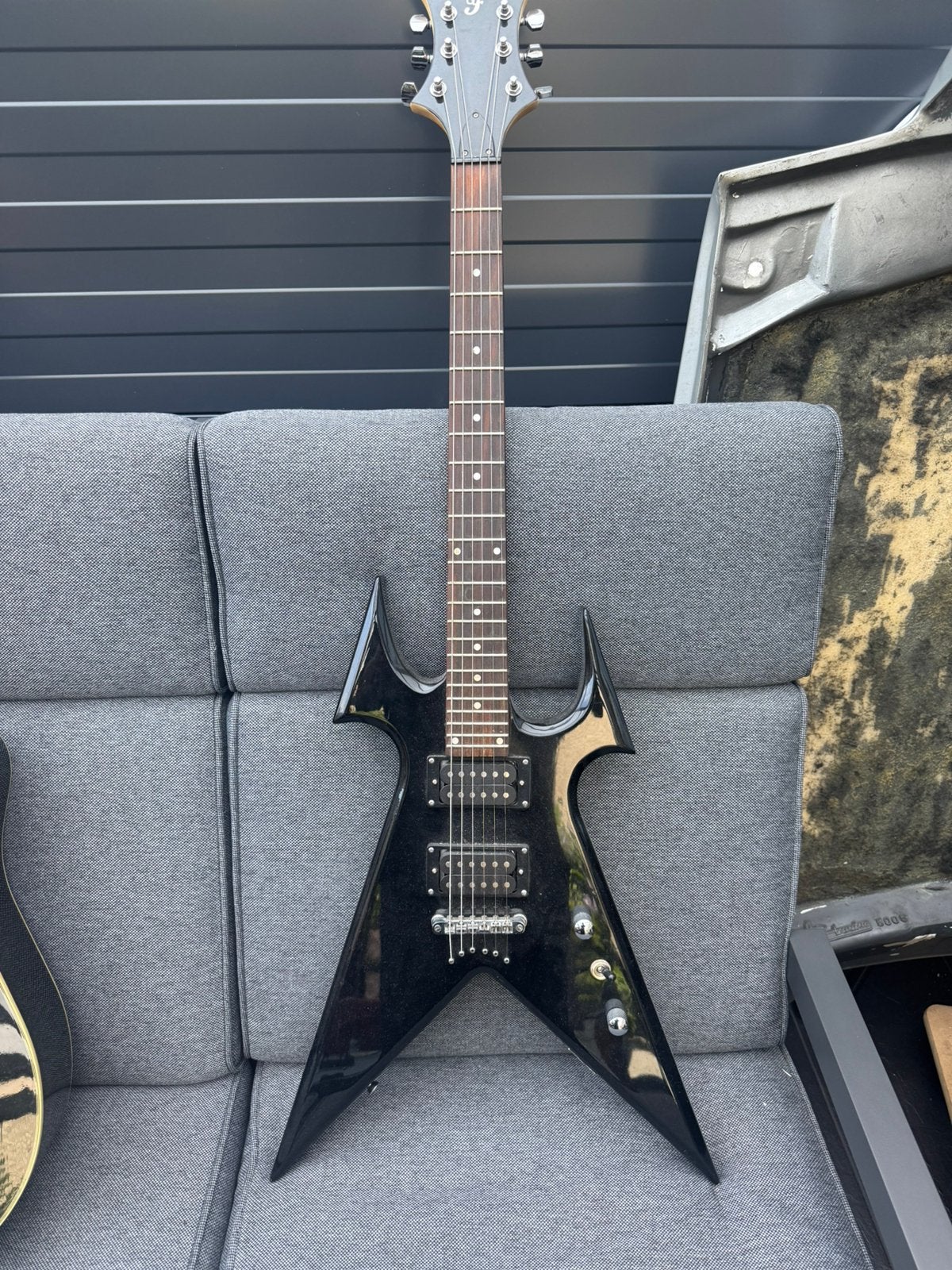 Elektrische gitaar, Muziek en Instrumenten, Snaarinstrumenten | Gitaren | Elektrisch, Ophalen, Zo goed als nieuw, Solid body, Overige merken