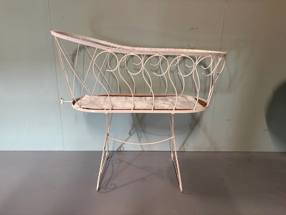Prachtige Brocante Smeedijzeren Wieg | Vintage | Romantisch, Ophalen