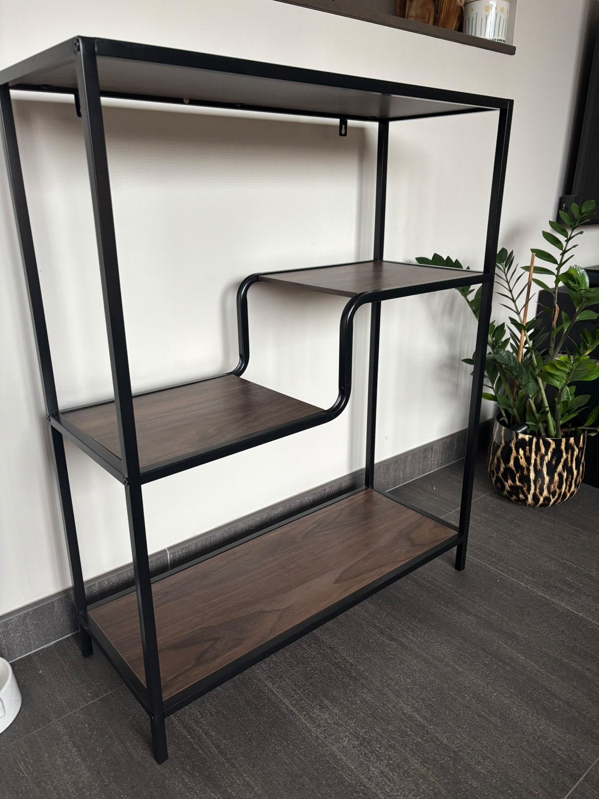 Modern Zwart Metalen Rek met Houten Planken, Ophalen, Zo goed als nieuw