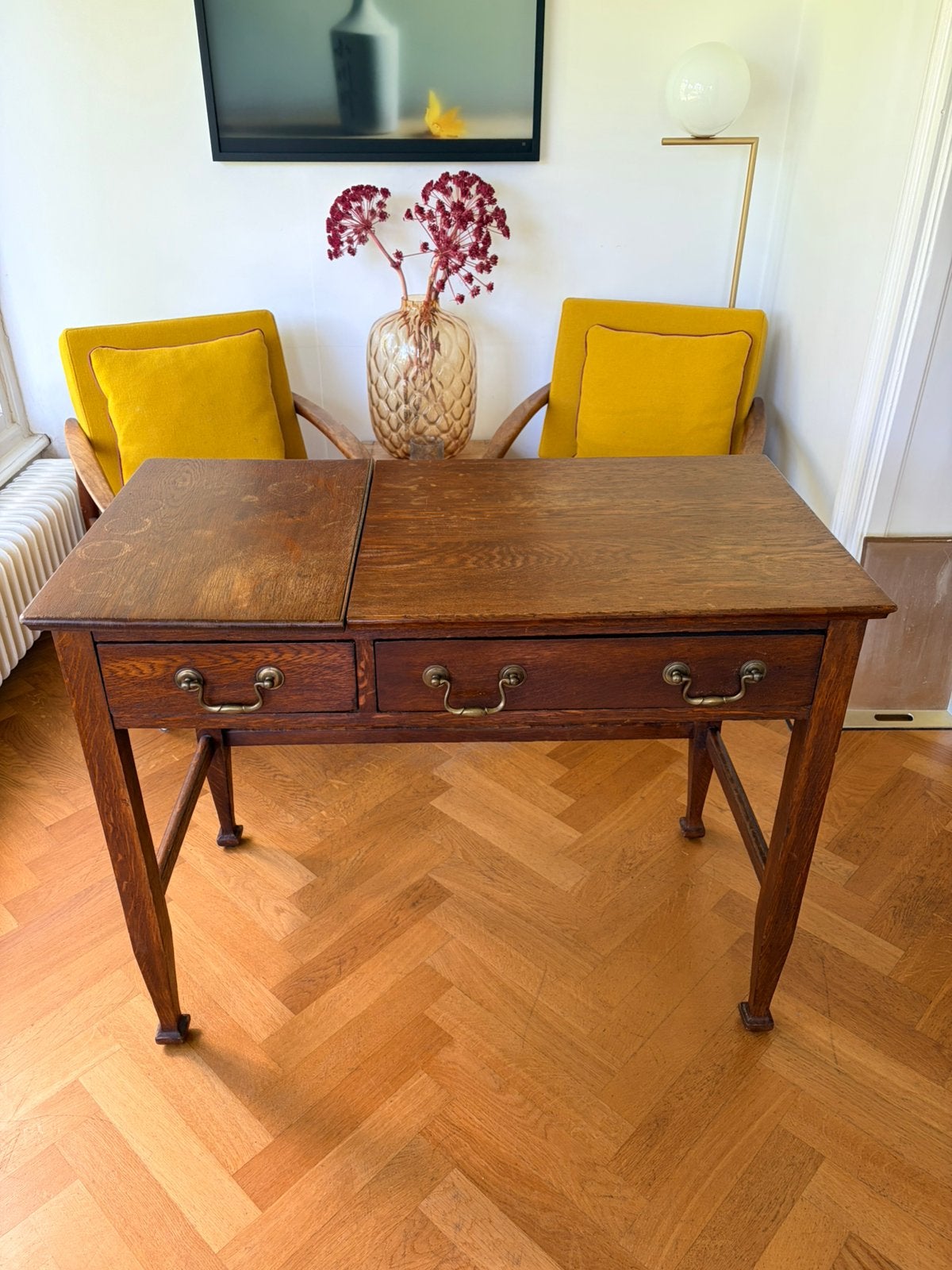 Antieke Engelse lessenaar, schrijftafel met opbergvak, eiken, Ophalen