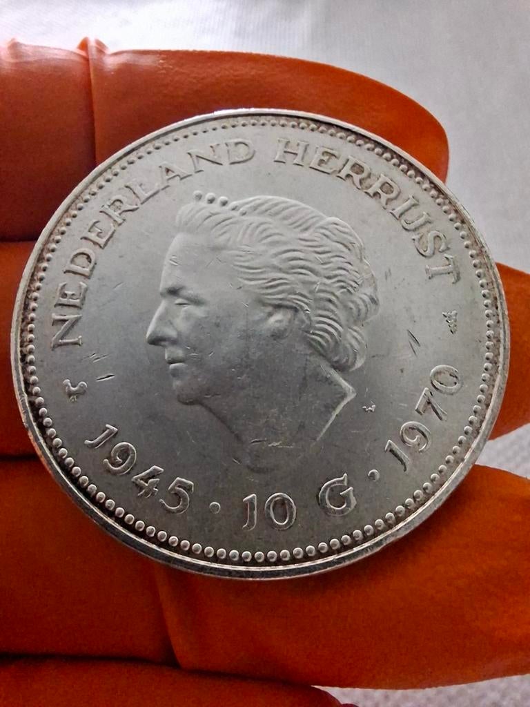 Zilveren 10 Gulden Munt Koningin Juliana 1970, Koningin Juliana, Zilver, Ophalen of Verzenden, Losse munt