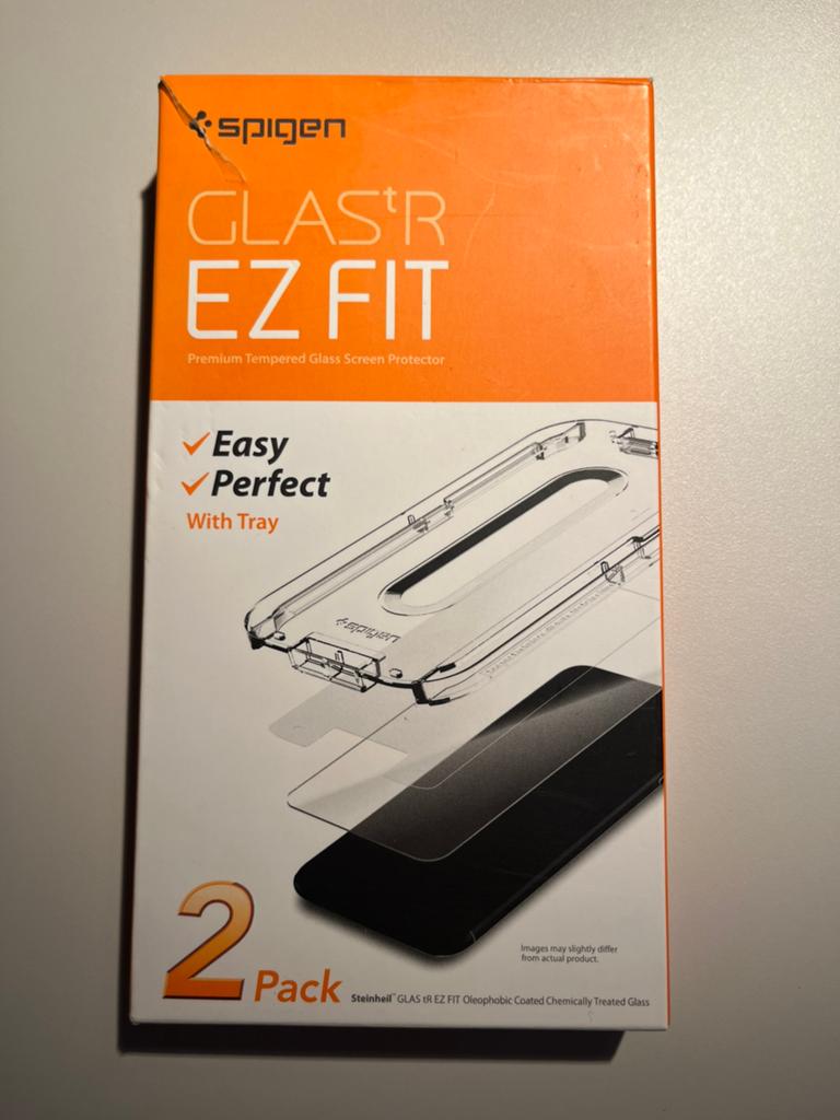Spigen Glas.tR EZ Fit screenprotector 2 stuks voor iPhone 8, Ophalen of Verzenden, Nieuw, Spigen, IPhone 8