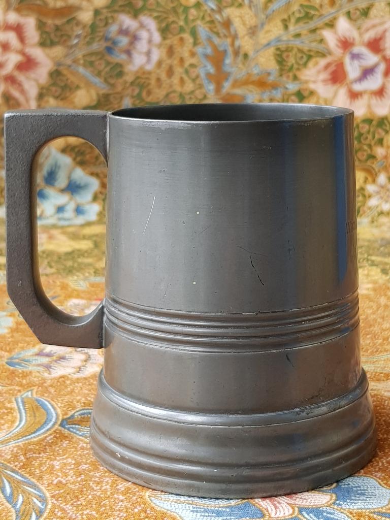 Mooie antieke Engelse beker met glazen bodem 11,8 cm. 1867., Ophalen of Verzenden