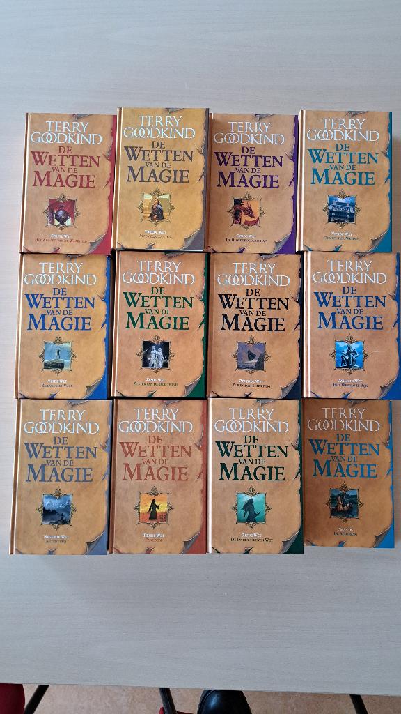 Terry Goodkind: De wetten van magie HC, Boeken, Ophalen of Verzenden, Gelezen, Terry Goodkind