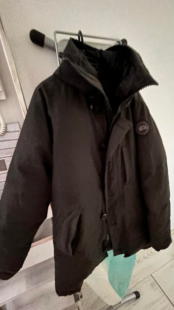 Zwarte warme Canada Goose jas maat M/M Black Label, Ophalen of Verzenden, Gedragen, Maat 48/50 (M), Zwart