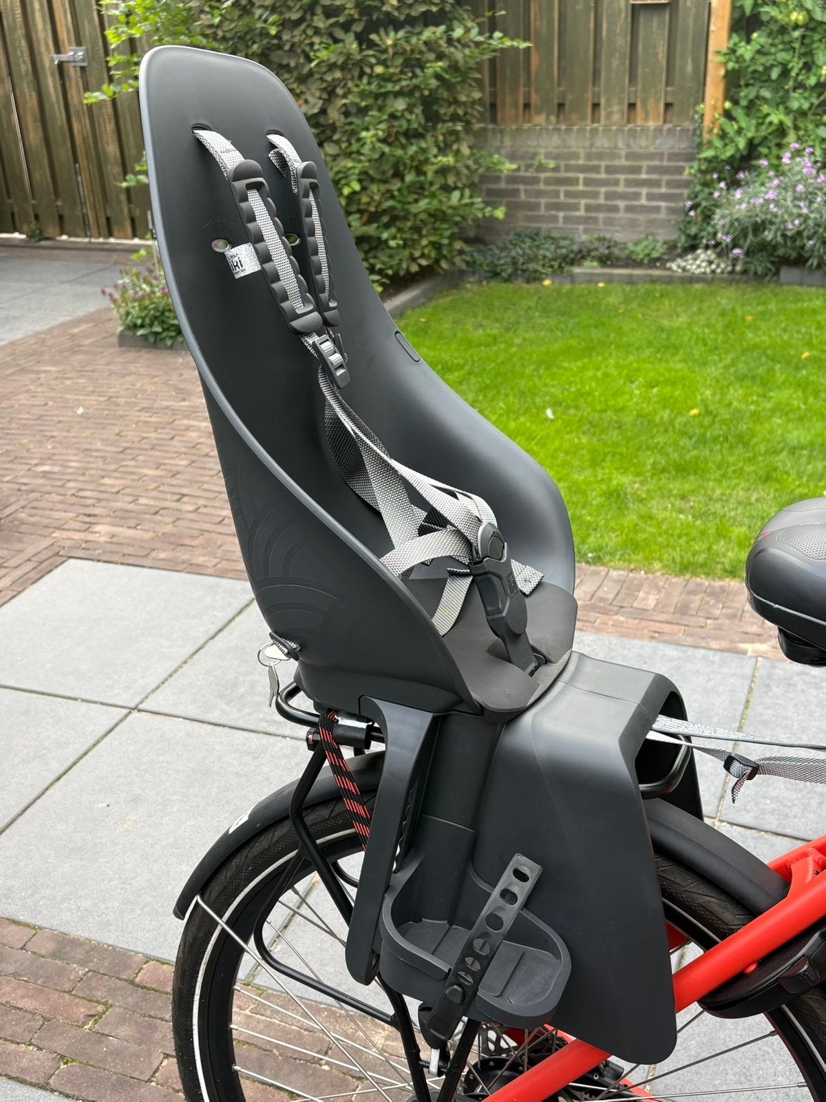 Urban iki fietsstoeltje, Achterzitje, Voetsteuntjes, 9 t/m 18 kg, Ophalen of Verzenden